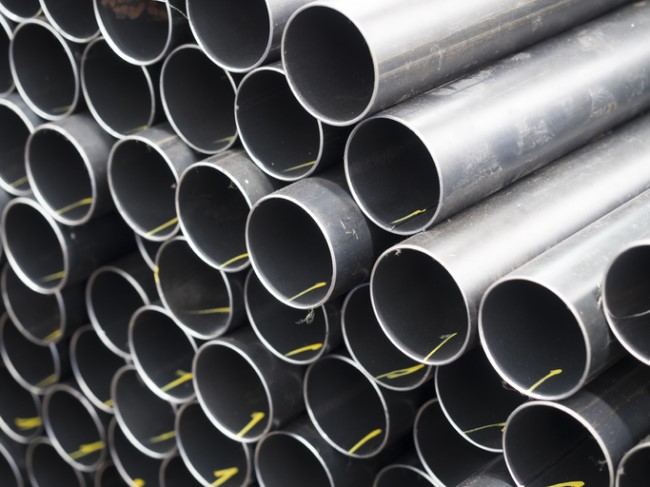 hot dipped galvanized pipe stacked on one another