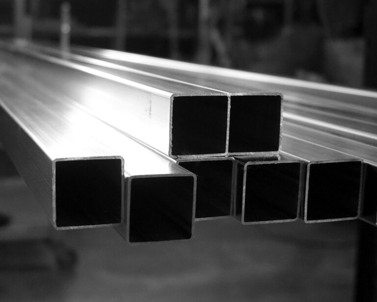 A Closer Look at Square Steel Tubing